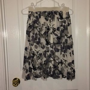 Gray branch skirt